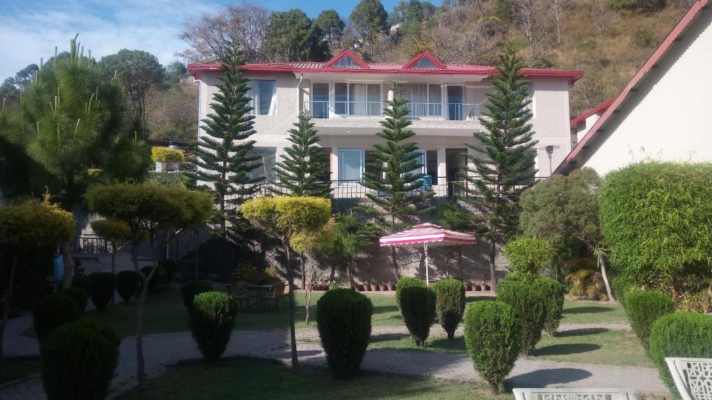 The Fern Surya Resort Kasauli Hills