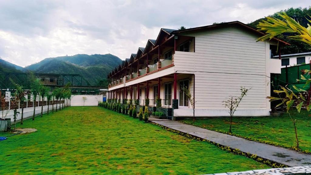 Qcent Woods Resort & Spa, Rishikesh